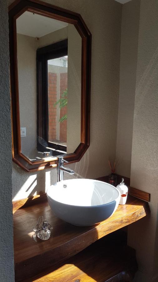 Guest House La Mansion ฟอสดูอีกวาซู ภายนอก รูปภาพ